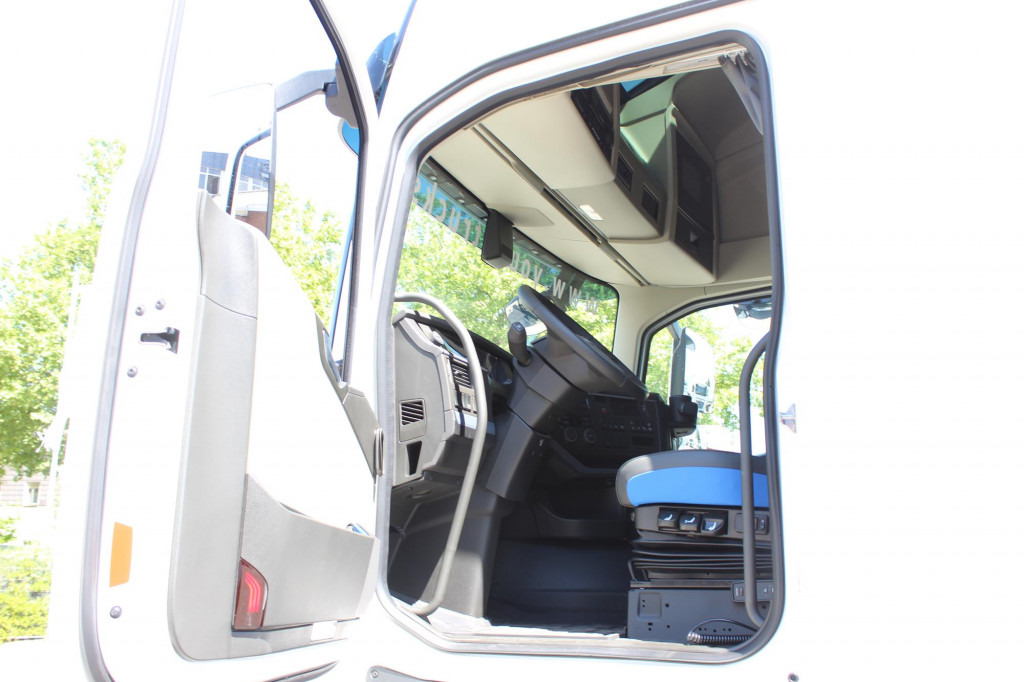 Volvo FH 500 Globe XL I-Park Cool Navi Miete-Rent! - Sattelzugmaschine: das Bild 2 Volvo FH 500 Globe XL I-Park Cool Navi Miete-Rent! - Sattelzugmaschine: das Bild 2