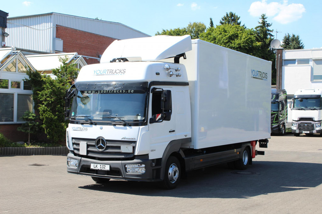 Mercedes-Benz Atego 824 Koffer Schlafkabine nur orig.22Tkm! - Transporter: das Bild 1 Mercedes-Benz Atego 824 Koffer Schlafkabine nur orig.22Tkm! - Transporter: das Bild 1