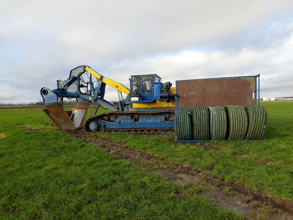 Inter-Drain 2050GP plow - Technik für Bodenbearbeitung: das Bild 3 Inter-Drain 2050GP plow - Technik für Bodenbearbeitung: das Bild 3