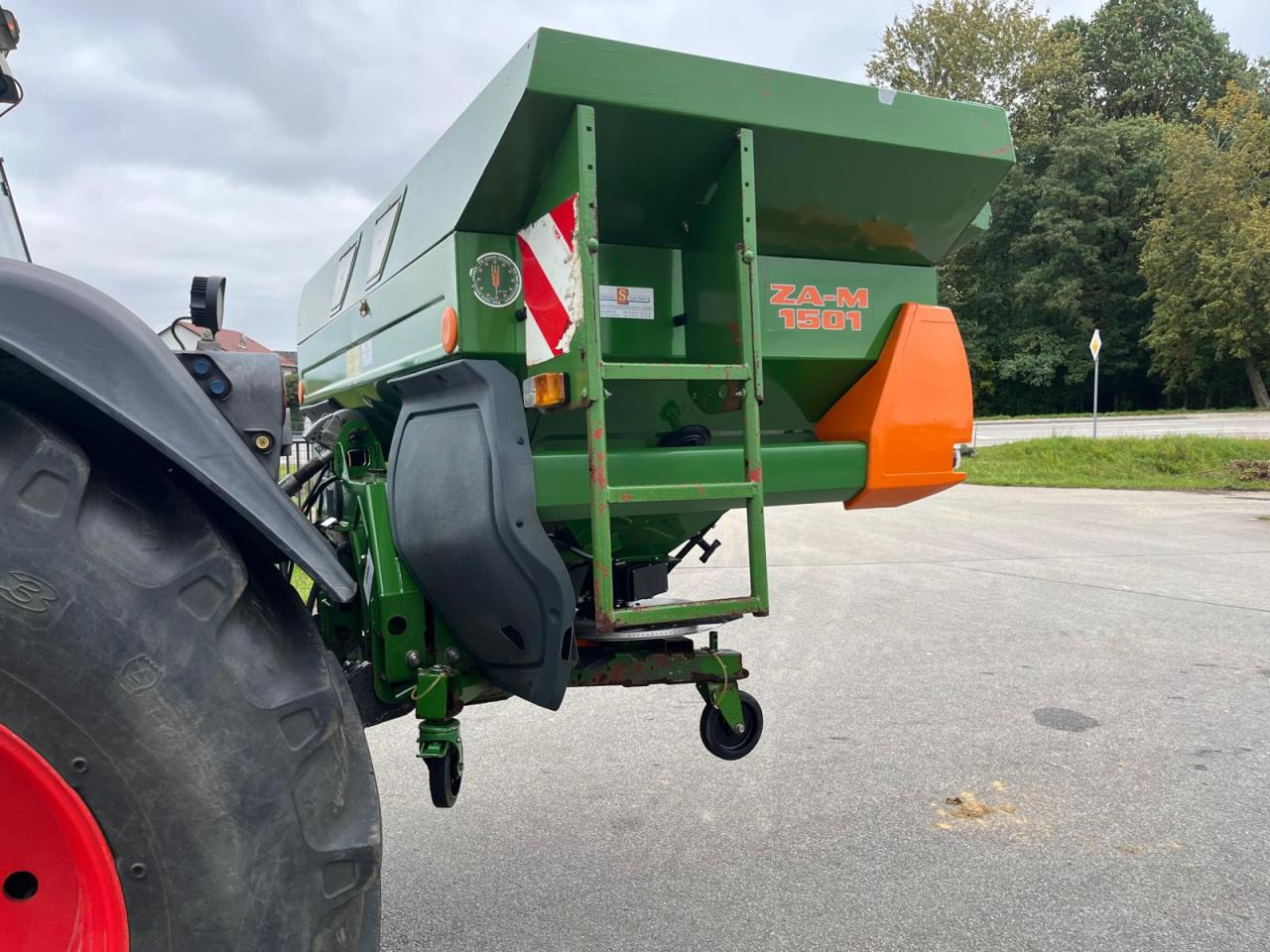 Amazone ZA-M 1501 Profis, Wiegestreuer, 2500 Liter - Düngerstreuer: das Bild 4 Amazone ZA-M 1501 Profis, Wiegestreuer, 2500 Liter - Düngerstreuer: das Bild 4