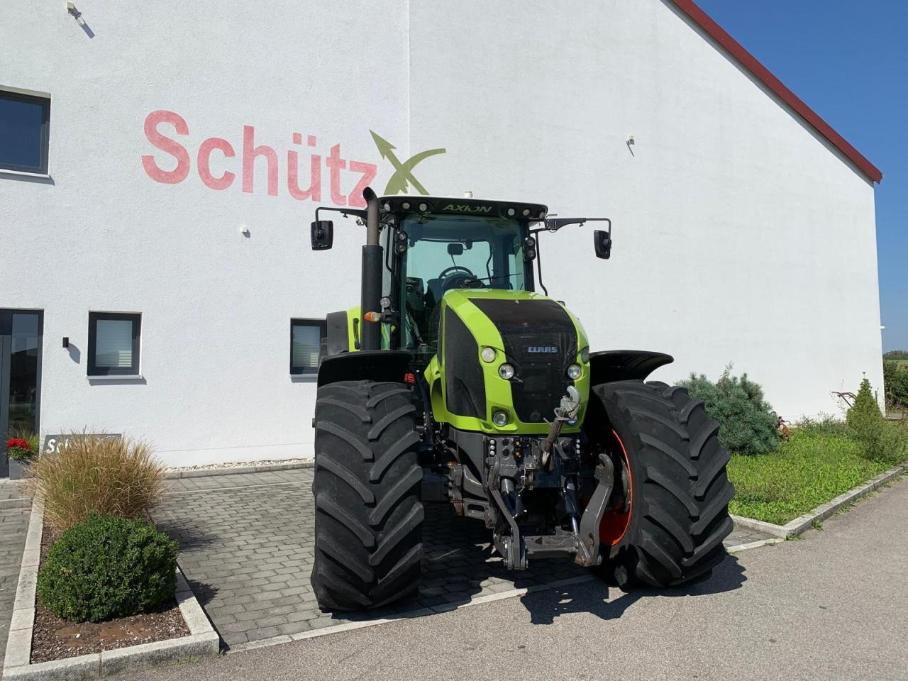 CLAAS Axion 930 CMATIC, 354 PS, Bj. 2017 - Traktor: das Bild 2 CLAAS Axion 930 CMATIC, 354 PS, Bj. 2017 - Traktor: das Bild 2