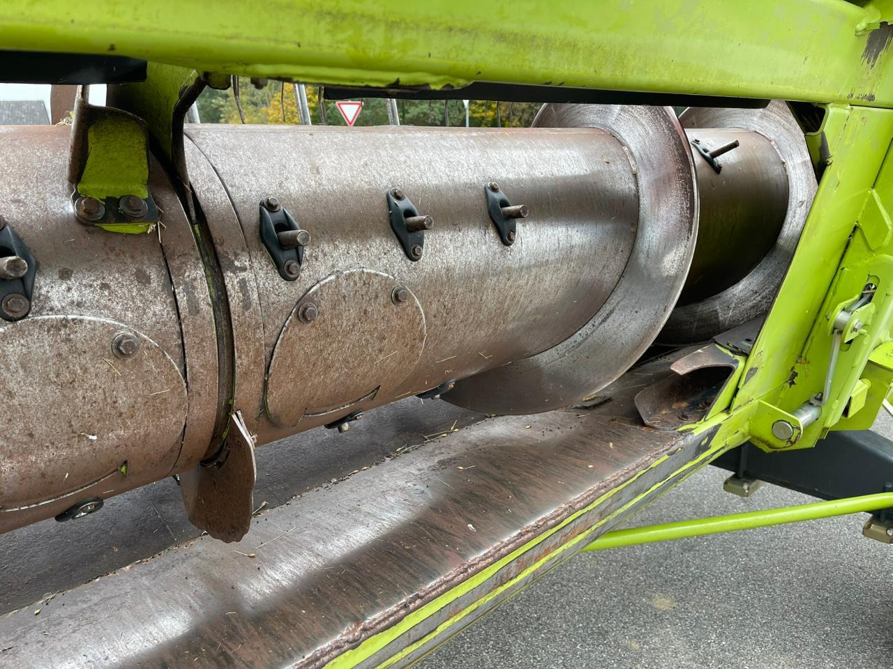 Schneidwerk CLAAS Schneidwerk V1050 inkl. Raps, Bj. 2008: das Bild 6 Schneidwerk CLAAS Schneidwerk V1050 inkl. Raps, Bj. 2008: das Bild 6