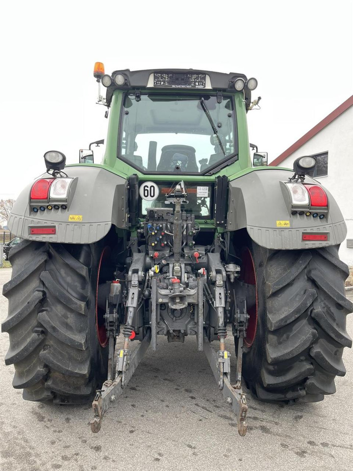 Fendt 828 Vario Profi Plus, GPS, FZW, 5DW, Baujahr 2014 - Traktor: das Bild 3 Fendt 828 Vario Profi Plus, GPS, FZW, 5DW, Baujahr 2014 - Traktor: das Bild 3