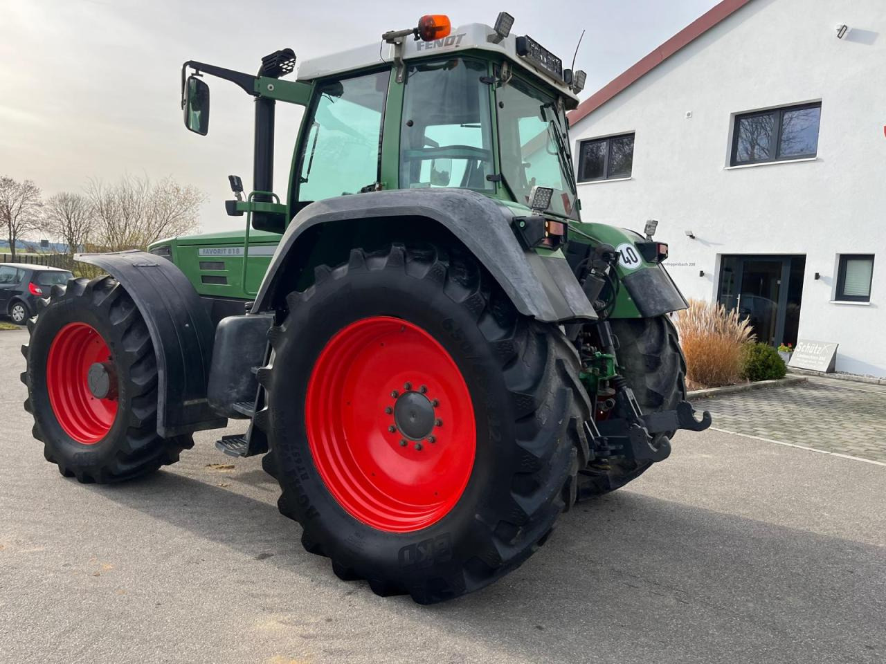 Fendt Favorit 818 Turboshift - Traktor: das Bild 3 Fendt Favorit 818 Turboshift - Traktor: das Bild 3