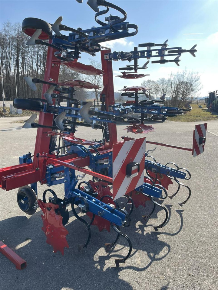 Hatzenbichler Neuwertiges Hackgerät, Mais, 8 - reihig, 75 cm, TOP ZUSTAND, Hatzebichler - Technik für Bodenbearbeitung: das Bild 4 Hatzenbichler Neuwertiges Hackgerät, Mais, 8 - reihig, 75 cm, TOP ZUSTAND, Hatzebichler - Technik für Bodenbearbeitung: das Bild 4