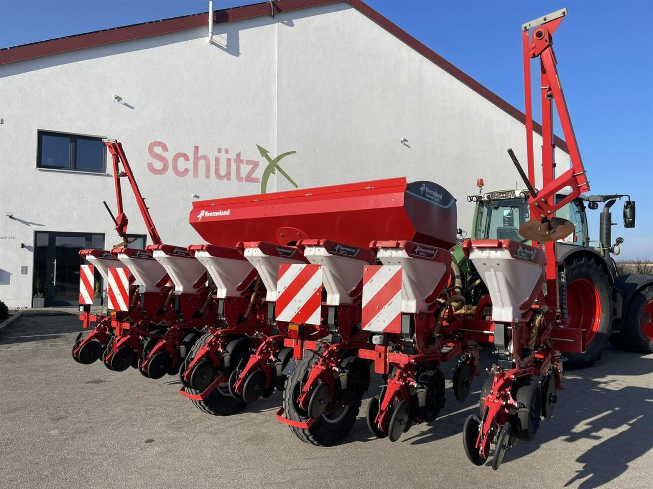 Kverneland Optima TF Profi 2, 8-reihig, mechanischer Antrieb - Einzelkornsämaschine: das Bild 1 Kverneland Optima TF Profi 2, 8-reihig, mechanischer Antrieb - Einzelkornsämaschine: das Bild 1
