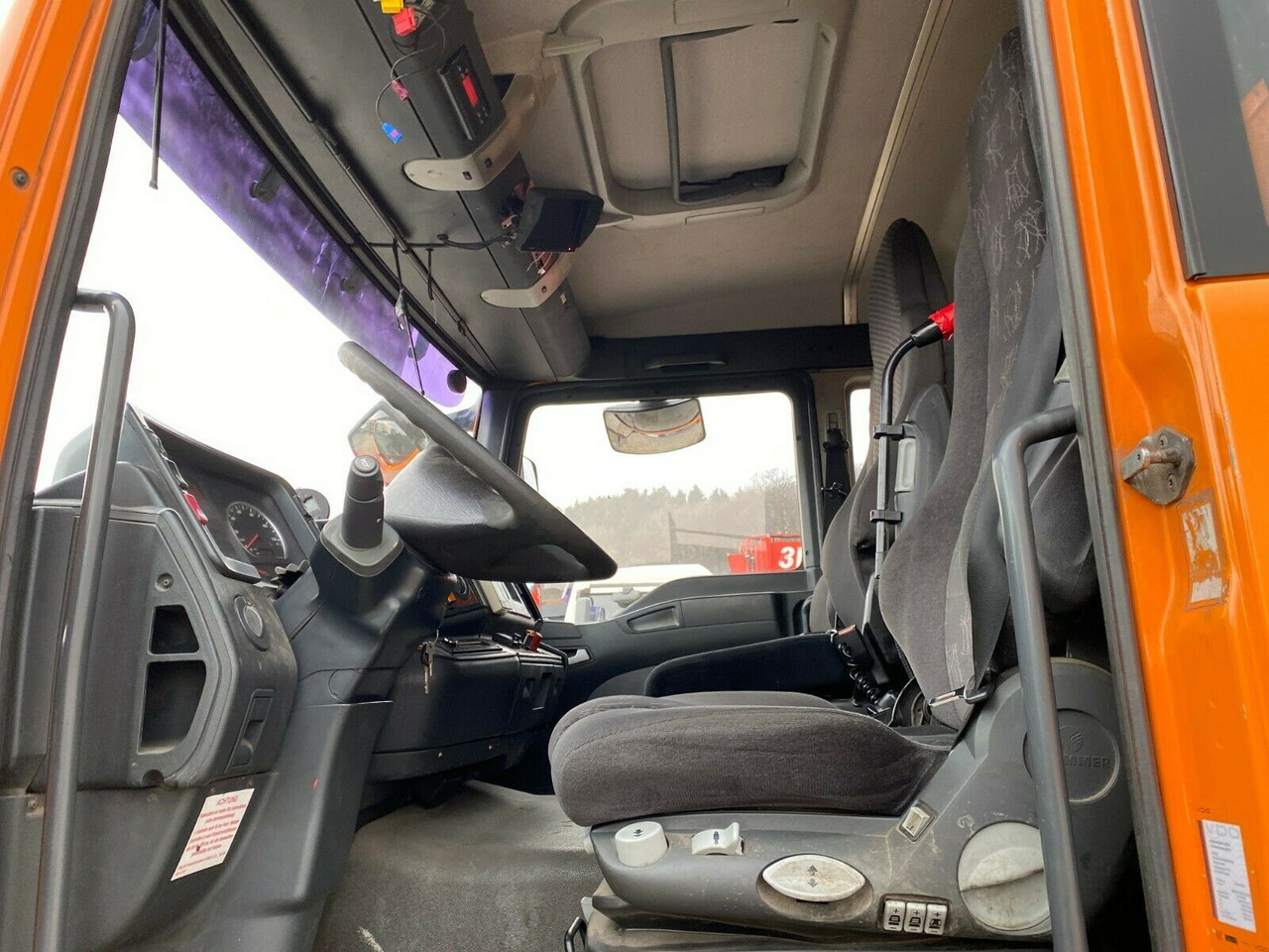 Müllwagen MAN TGA 28.310 6x2 Haller X 2 Partikelfilter MAN TGA 28.310 6x2 Haller X 2 Partikelfilter: das Bild 8