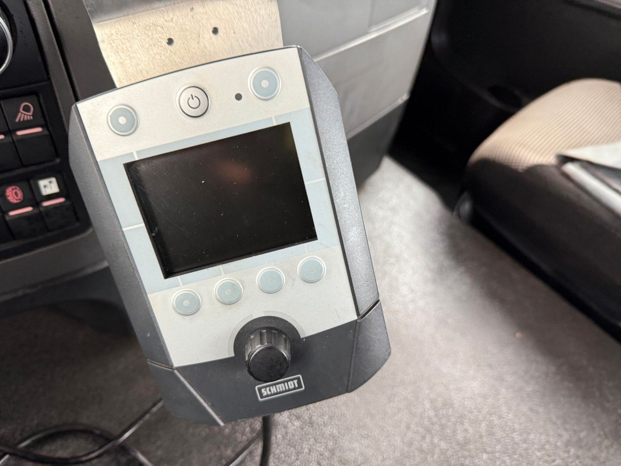 Fahrgestell LKW MAN TGS 18.360 4x4 Winterdienst Fahrgestell: das Bild 15