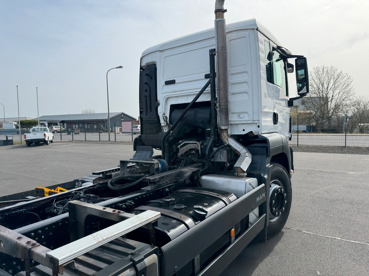 MAN TGS 28.320 6x2 Hydraulik - Fahrgestell LKW: das Bild 5 MAN TGS 28.320 6x2 Hydraulik - Fahrgestell LKW: das Bild 5
