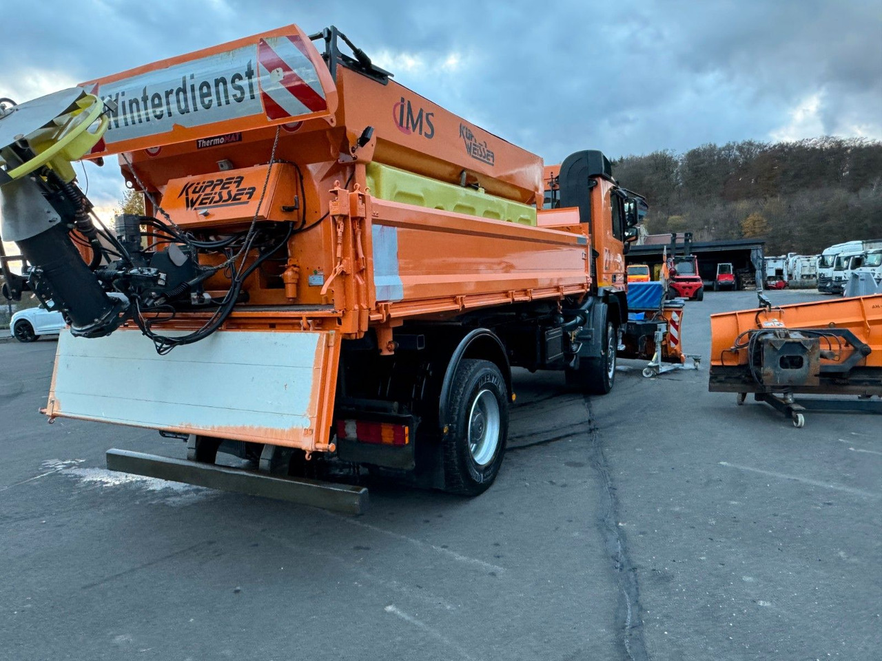 Mercedes-Benz Actros 2036 4x4 DautelWechselsystem Winterdienst Mercedes-Benz Actros 2036 4x4 DautelWechselsystem Winterdienst - Kipper: das Bild 2 Mercedes-Benz Actros 2036 4x4 DautelWechselsystem Winterdienst Mercedes-Benz Actros 2036 4x4 DautelWechselsystem Winterdienst - Kipper: das Bild 2