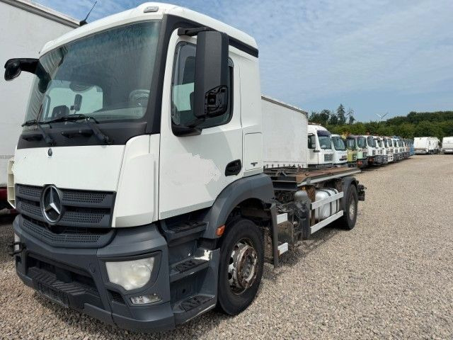 Mercedes-Benz Antos 1824 - Umlader- Nebenantrieb - Abrollkipper: das Bild 1 Mercedes-Benz Antos 1824 - Umlader- Nebenantrieb - Abrollkipper: das Bild 1