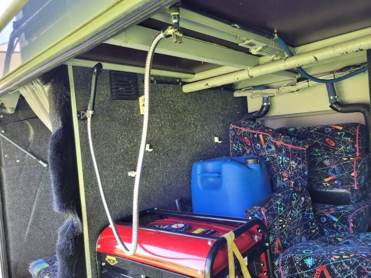 VOLVO B12M BERKHOF AXIAL70 MOTORHOME KLIMA 3.2003 - Reisebus: das Bild 3 VOLVO B12M BERKHOF AXIAL70 MOTORHOME KLIMA 3.2003 - Reisebus: das Bild 3