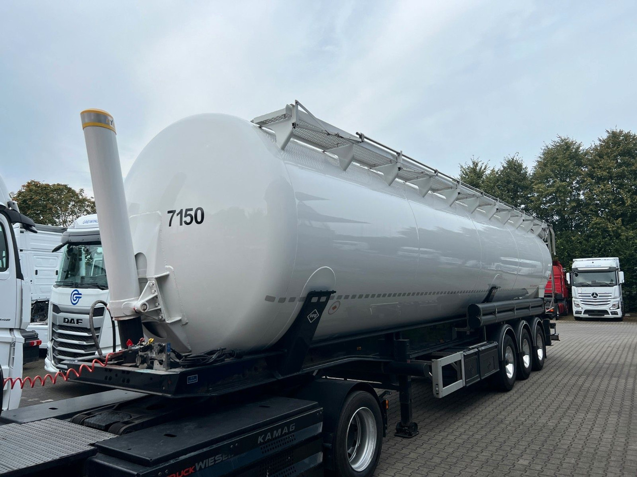 Siloauflieger Feldbinder KIP 60.3, MIETE / MIETKAUF, NEU Feldbinder KIP 60.3, elektr. hydr. Kippvorrichtung, wie NEU: das Bild 7
