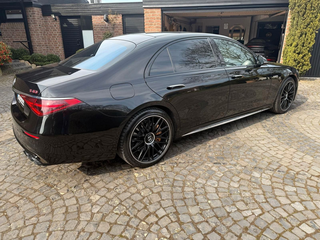 Mercedes-Benz S 63 AMG S -Klasse Lim. S 63 AMG e 4Matic+ L - Limousine: das Bild 4 Mercedes-Benz S 63 AMG S -Klasse Lim. S 63 AMG e 4Matic+ L - Limousine: das Bild 4