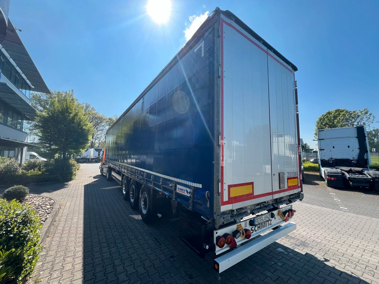 Schmitz Cargobull SCS 24/L - 13.62 E B - Planenauflieger: das Bild 5 Schmitz Cargobull SCS 24/L - 13.62 E B - Planenauflieger: das Bild 5