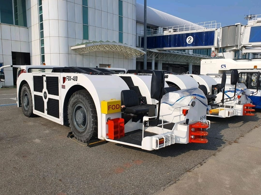 BlissFox - ABC 40D - Flugzeugschlepper: das Bild 3 BlissFox - ABC 40D - Flugzeugschlepper: das Bild 3