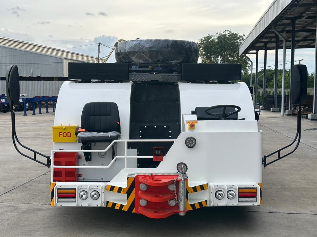 BlissFox - ABC 40D - Flugzeugschlepper: das Bild 2 BlissFox - ABC 40D - Flugzeugschlepper: das Bild 2