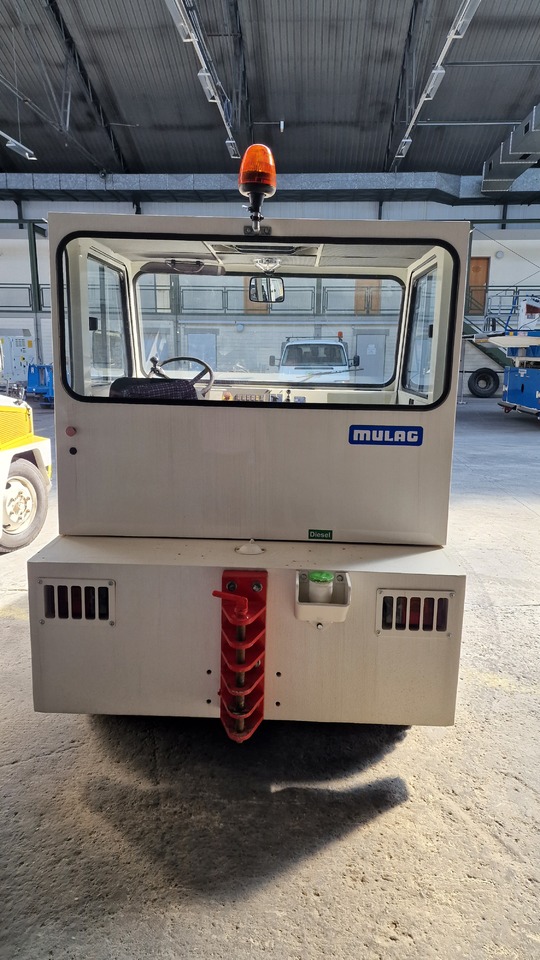 Mulag Comet 4D - Gepäckschlepper: das Bild 2 Mulag Comet 4D - Gepäckschlepper: das Bild 2