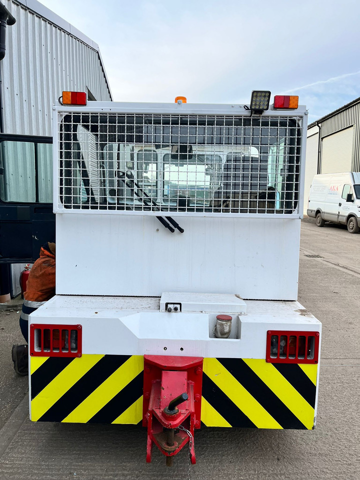 Mulag Comet 6D - Gepäckschlepper: das Bild 2 Mulag Comet 6D - Gepäckschlepper: das Bild 2