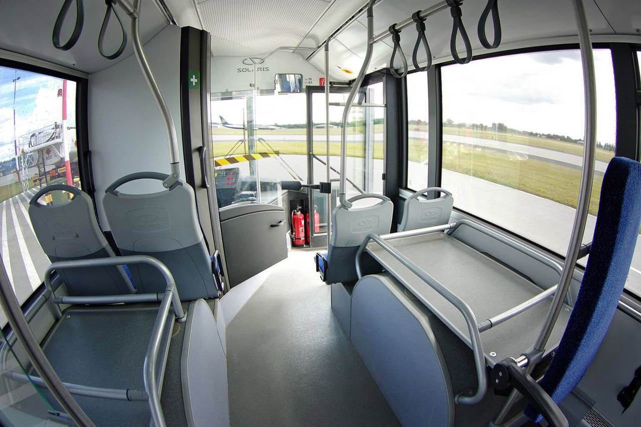 Solaris Urbino 12 - Flughafenbus: das Bild 2 Solaris Urbino 12 - Flughafenbus: das Bild 2