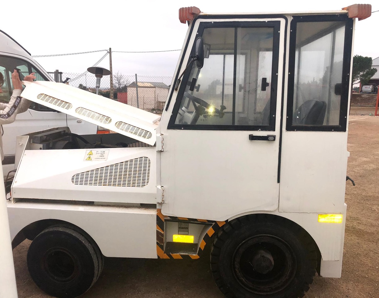TEMG TRACTOR/DIESEL TG5000 - Gepäckschlepper: das Bild 5 TEMG TRACTOR/DIESEL TG5000 - Gepäckschlepper: das Bild 5