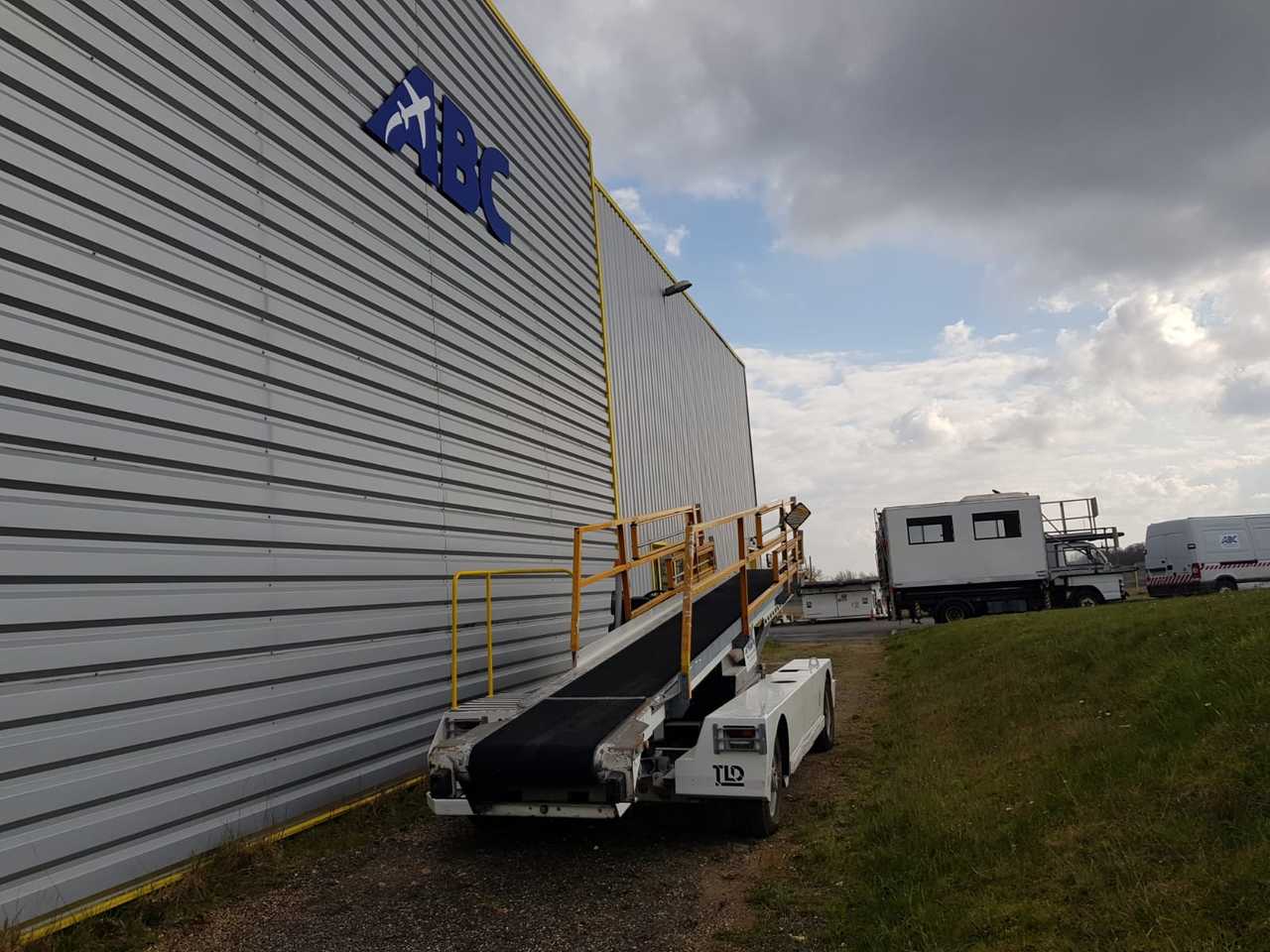 TLD Beltloader NBL - Förderbandwagen: das Bild 3 TLD Beltloader NBL - Förderbandwagen: das Bild 3