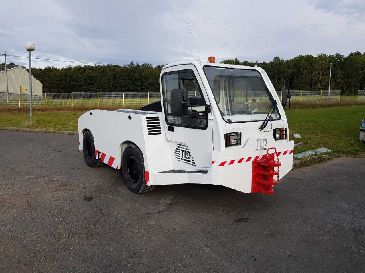TLD Pushback TMX150-12 - Flugzeugschlepper: das Bild 3 TLD Pushback TMX150-12 - Flugzeugschlepper: das Bild 3