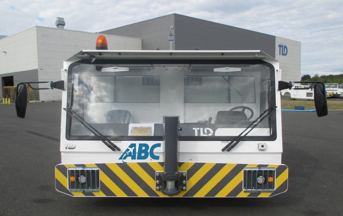 TLD Pushback TMX450 - Flugzeugschlepper: das Bild 1 TLD Pushback TMX450 - Flugzeugschlepper: das Bild 1