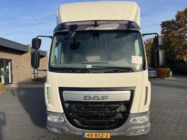 DAF LF 180 FA - Koffer LKW: das Bild 3 DAF LF 180 FA - Koffer LKW: das Bild 3