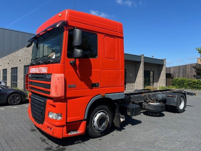 DAF XF 105.410 FA105.410 XF - Fahrgestell LKW: das Bild 1 DAF XF 105.410 FA105.410 XF - Fahrgestell LKW: das Bild 1