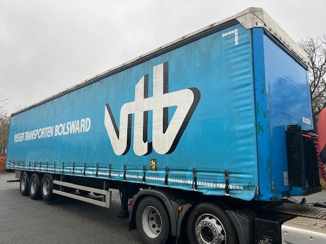 Kögel 24 - Planenauflieger: das Bild 4 Kögel 24 - Planenauflieger: das Bild 4