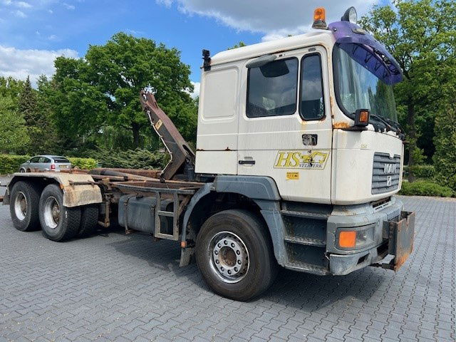 MAN 26.464 6X4 - Containerwagen/ Wechselfahrgestell LKW: das Bild 2 MAN 26.464 6X4 - Containerwagen/ Wechselfahrgestell LKW: das Bild 2