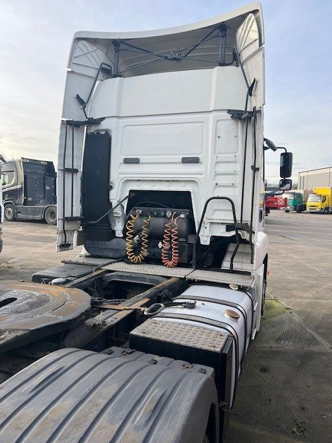 MAN TGA 18.360 TGA18.360 - Sattelzugmaschine: das Bild 3 MAN TGA 18.360 TGA18.360 - Sattelzugmaschine: das Bild 3