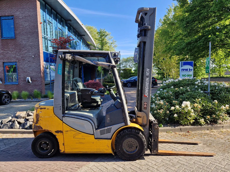 Jungheinrich DFG 425S - Dieselstapler: das Bild 2 Jungheinrich DFG 425S - Dieselstapler: das Bild 2