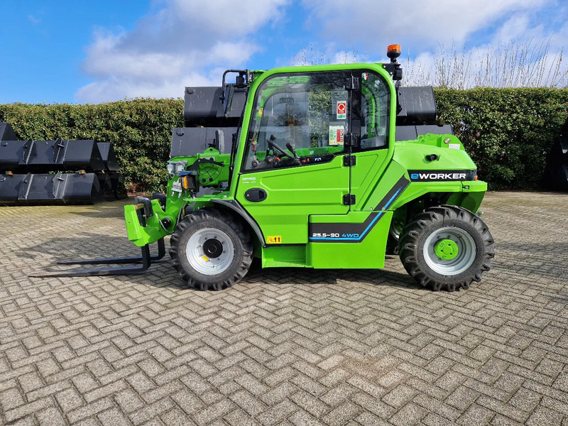 Merlo E-Worker 25.5-90 4x4 - Teleskoplader: das Bild 2 Merlo E-Worker 25.5-90 4x4 - Teleskoplader: das Bild 2