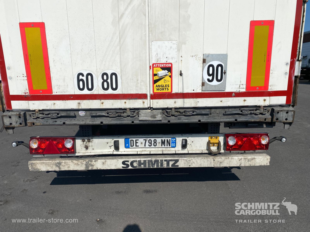 SCHMITZ Curtainsider Mega - Planenauflieger: das Bild 2 SCHMITZ Curtainsider Mega - Planenauflieger: das Bild 2