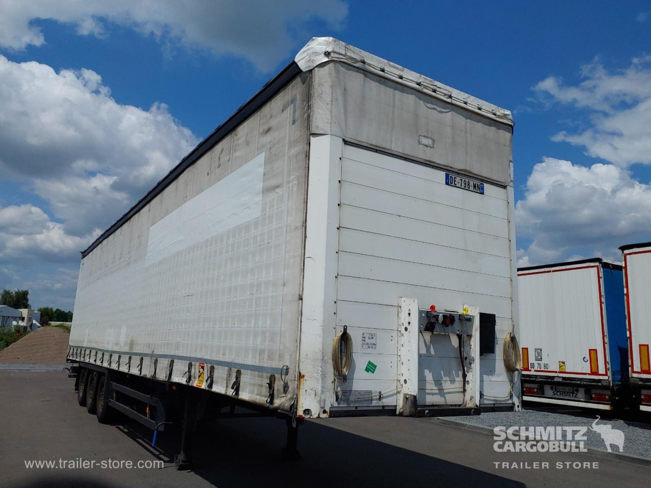 SCHMITZ Curtainsider Mega - Planenauflieger: das Bild 1 SCHMITZ Curtainsider Mega - Planenauflieger: das Bild 1