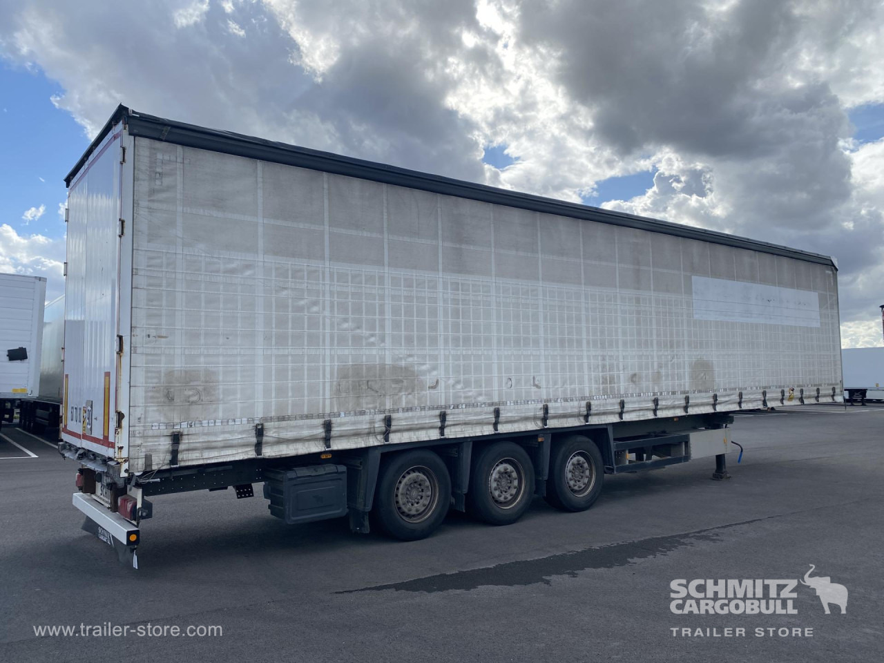 SCHMITZ Curtainsider Standard - Planenauflieger: das Bild 4 SCHMITZ Curtainsider Standard - Planenauflieger: das Bild 4