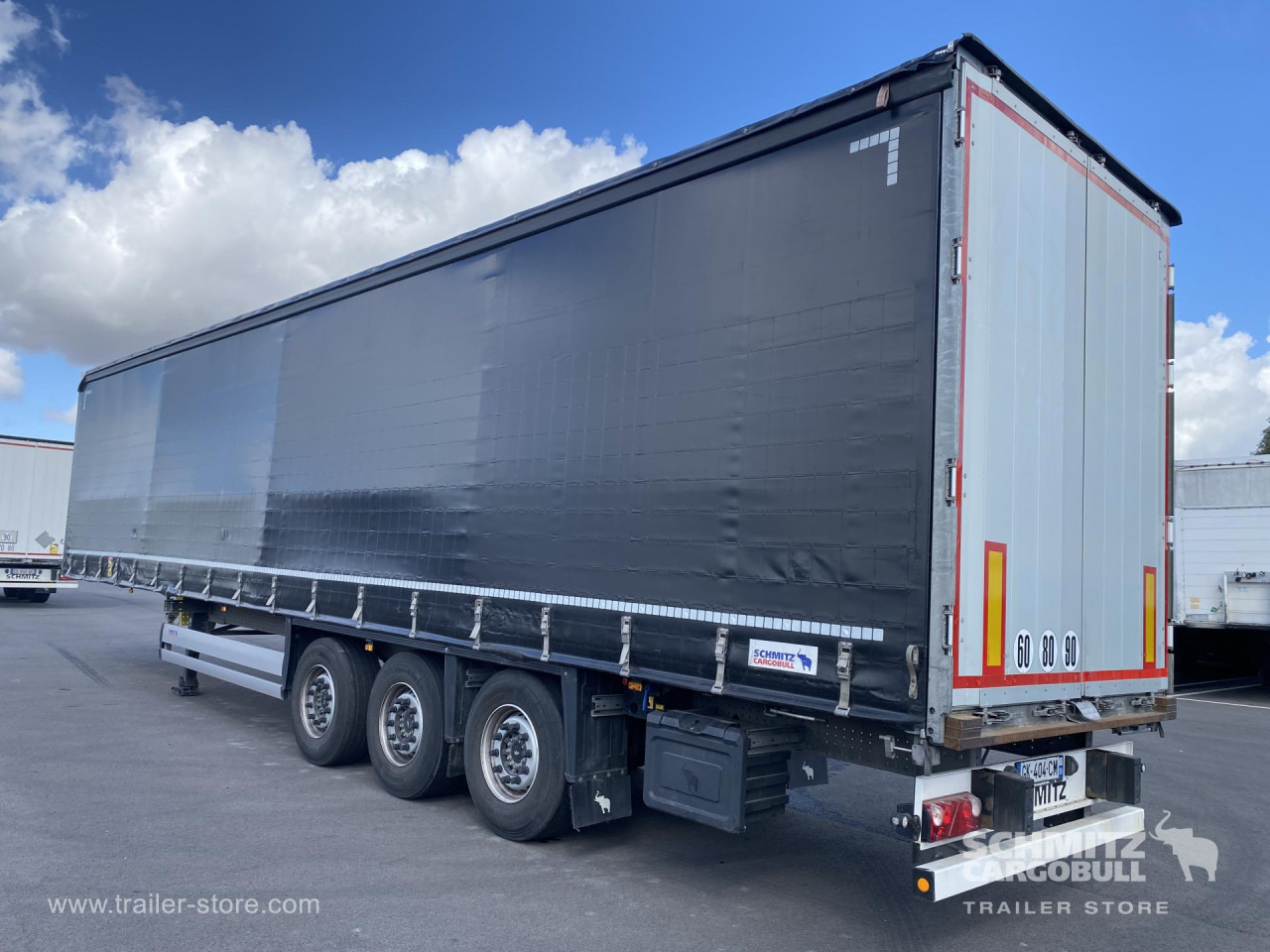 SCHMITZ Curtainsider Standard - Planenauflieger: das Bild 4 SCHMITZ Curtainsider Standard - Planenauflieger: das Bild 4