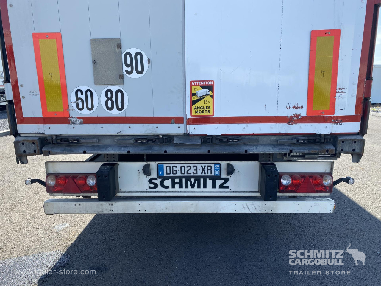SCHMITZ Curtainsider Standard - Planenauflieger: das Bild 2 SCHMITZ Curtainsider Standard - Planenauflieger: das Bild 2