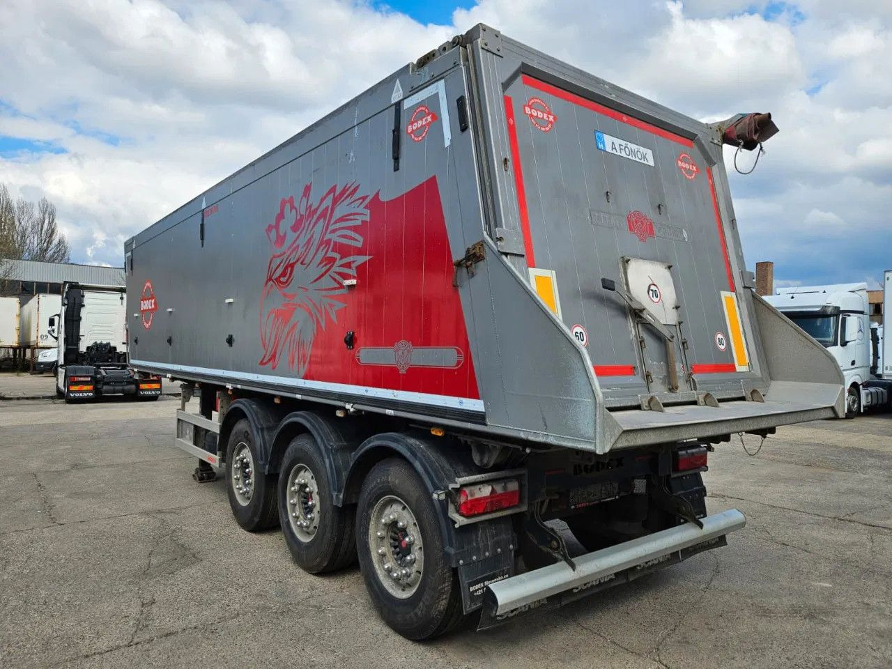 Bodex KIS3B 40m3 - Kipper Auflieger: das Bild 5 Bodex KIS3B 40m3 - Kipper Auflieger: das Bild 5