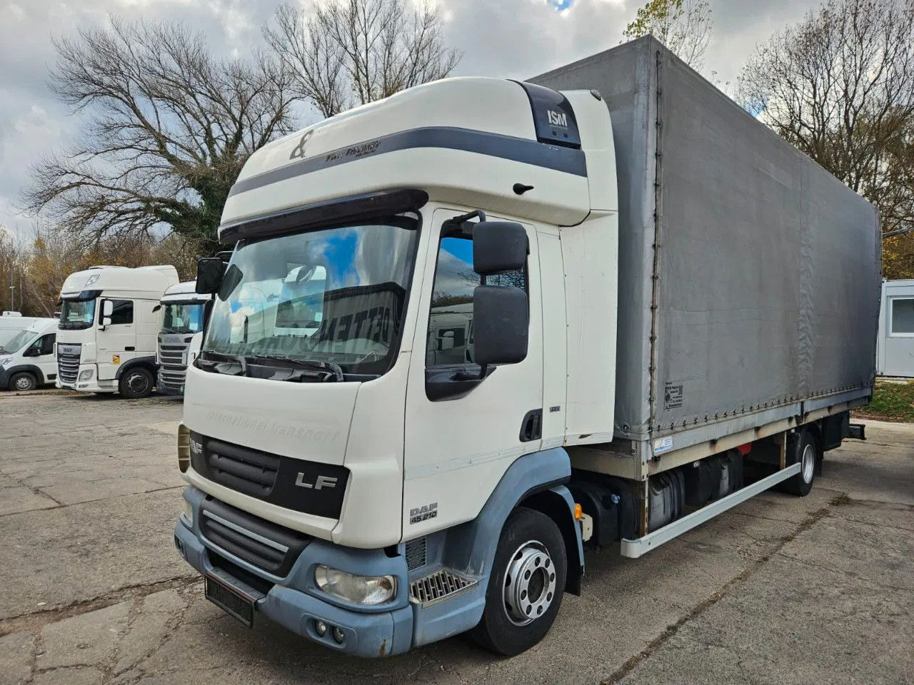 DAF LF 45.210 12t Euro5 EEV - Plane LKW: das Bild 1 DAF LF 45.210 12t Euro5 EEV - Plane LKW: das Bild 1