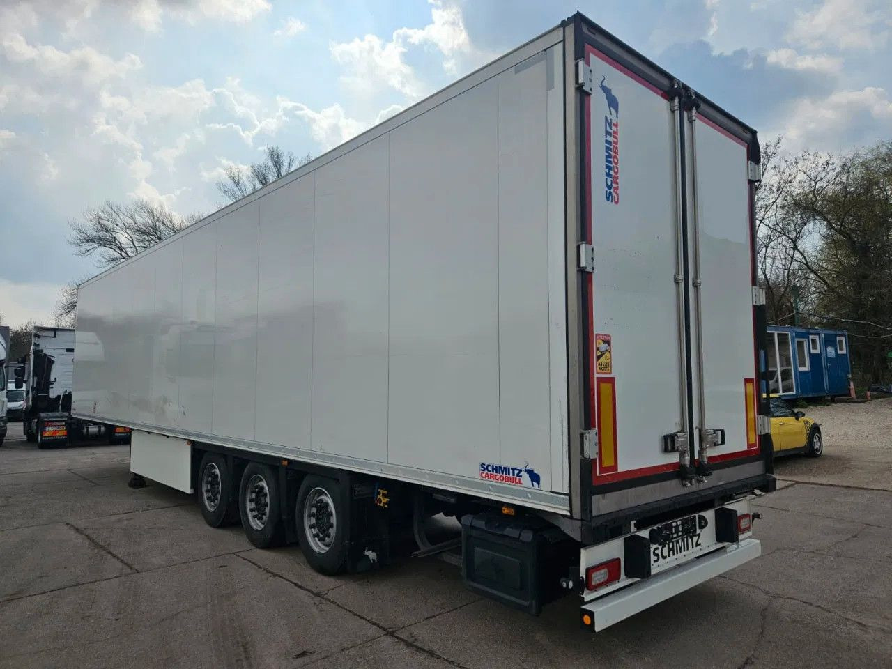 Schmitz Cargobull SCB S3B Doppel Stock ThermoKing 4779h Lifting Ax - Kühlkoffer Auflieger: das Bild 5 Schmitz Cargobull SCB S3B Doppel Stock ThermoKing 4779h Lifting Ax - Kühlkoffer Auflieger: das Bild 5