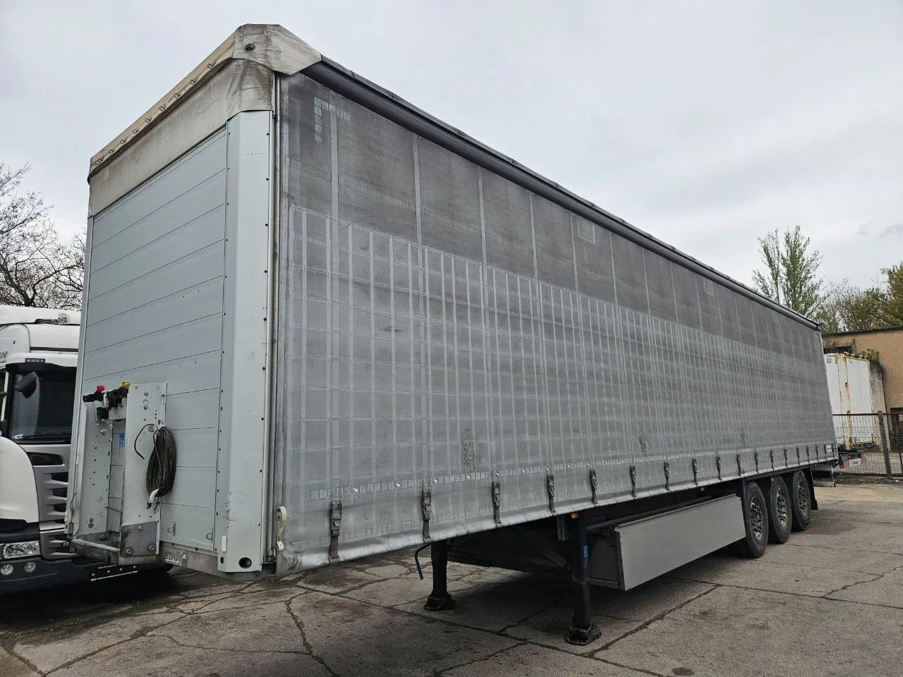 Schmitz Cargobull SCB S3T Side Curtains - Standard - Planenauflieger: das Bild 1 Schmitz Cargobull SCB S3T Side Curtains - Standard - Planenauflieger: das Bild 1