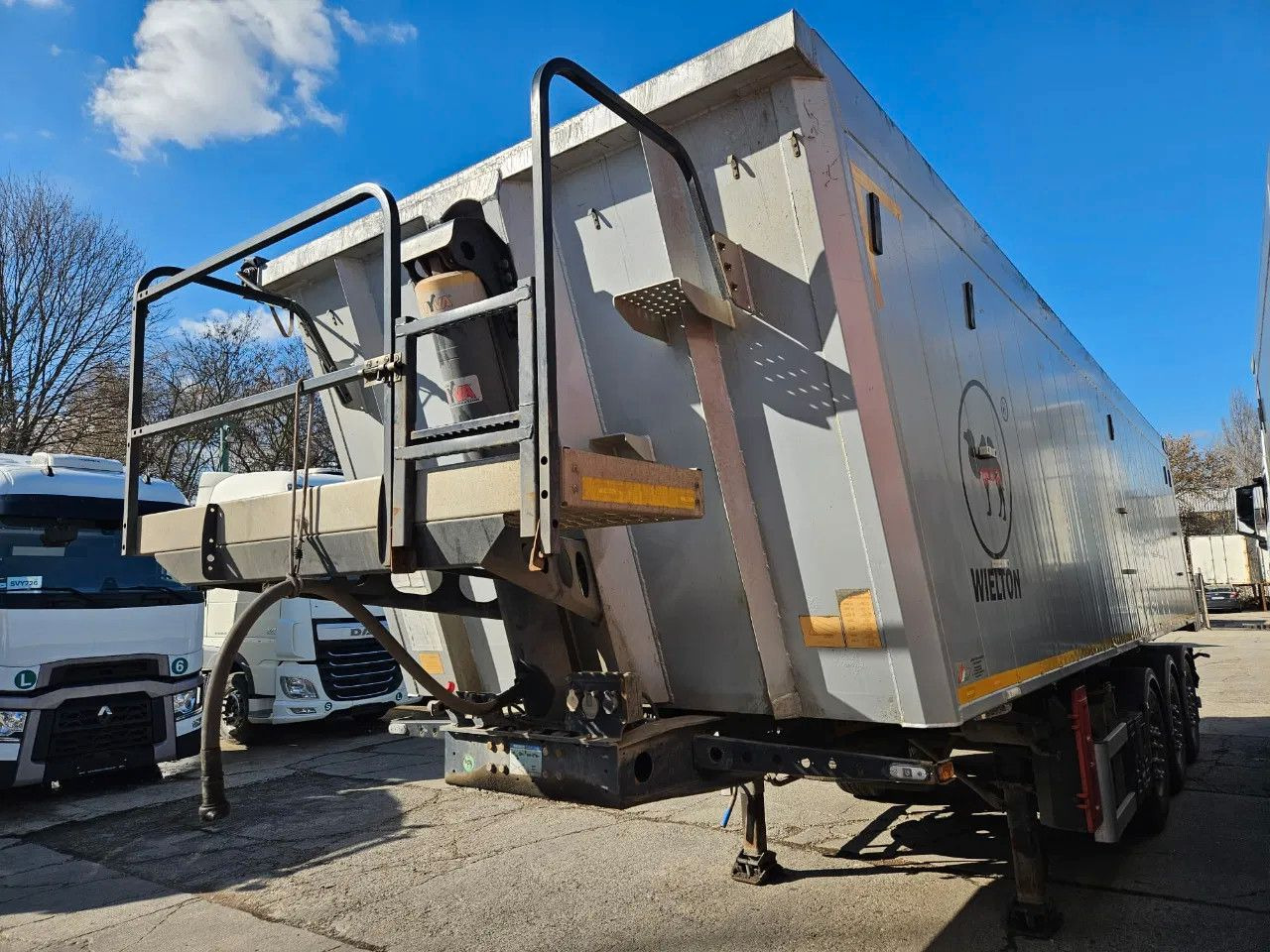 Wielton NW-3 38m3 Lifting Axle, Alloy w. - Kipper Auflieger: das Bild 2 Wielton NW-3 38m3 Lifting Axle, Alloy w. - Kipper Auflieger: das Bild 2