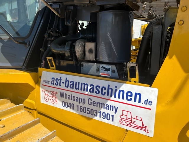 KOMATSU D65EX12 mit Ripperventil - Bulldozer: das Bild 5 KOMATSU D65EX12 mit Ripperventil - Bulldozer: das Bild 5