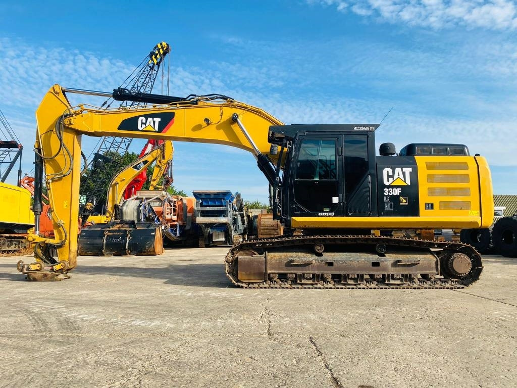 CAT 330 fln - Kettenbagger: das Bild 1 CAT 330 fln - Kettenbagger: das Bild 1