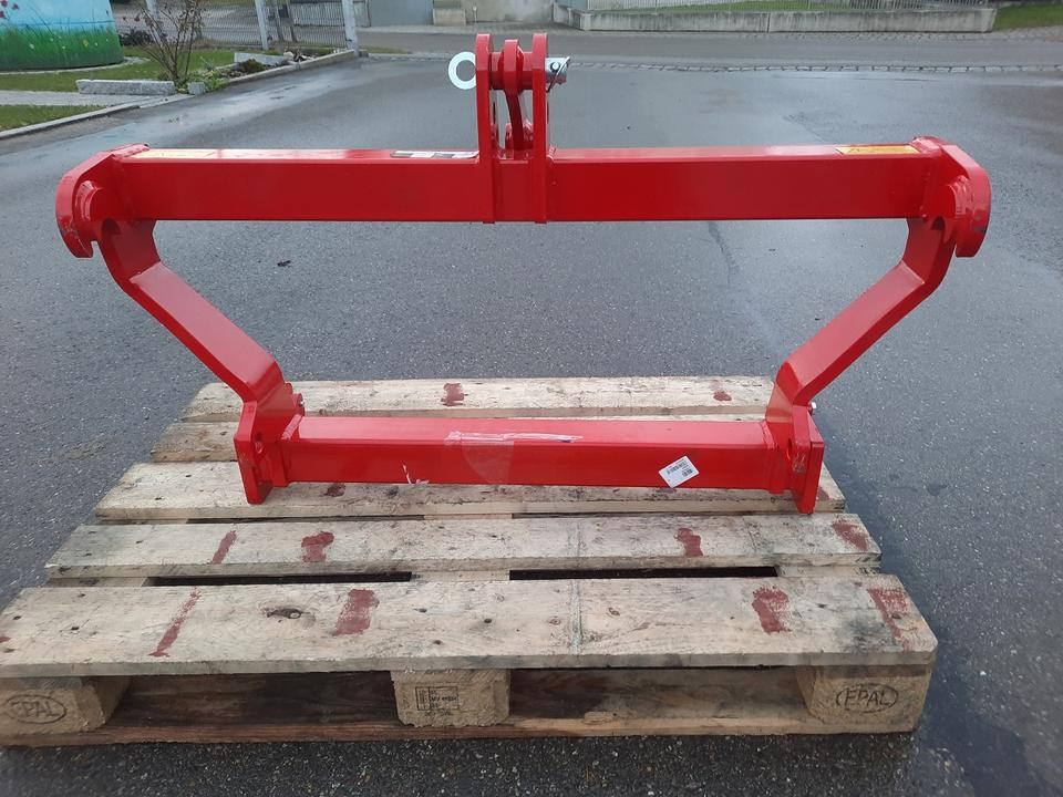 Adapterrahmen FL-Euro auf 3 Punkt Frontlader Hoflader Fendt - Anbauteil für Landmaschine: das Bild 1 Adapterrahmen FL-Euro auf 3 Punkt Frontlader Hoflader Fendt - Anbauteil für Landmaschine: das Bild 1