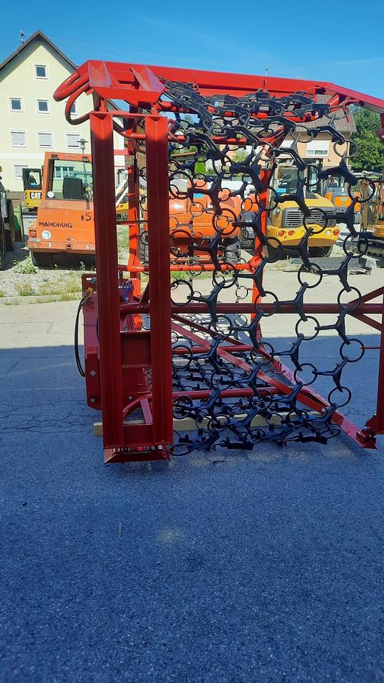 Wiesenschleppe neu kaufen Wiesenegge 6 - 8m Wiesenstriegel Wiesenschleppe Traktor Egge: das Bild 7 Wiesenschleppe neu kaufen Wiesenegge 6 - 8m Wiesenstriegel Wiesenschleppe Traktor Egge: das Bild 7