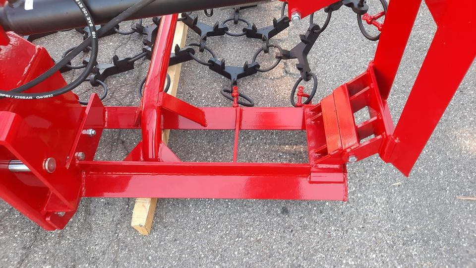 Wiesenschleppe neu kaufen Wiesenegge 6 - 8m Wiesenstriegel Wiesenschleppe Traktor Egge: das Bild 9 Wiesenschleppe neu kaufen Wiesenegge 6 - 8m Wiesenstriegel Wiesenschleppe Traktor Egge: das Bild 9